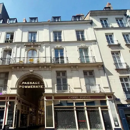 Domaine Des Sorciers Apartment